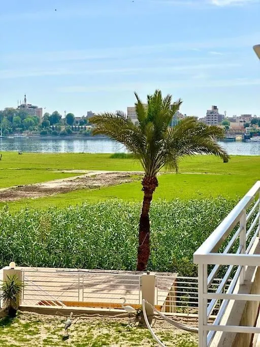 Apartment Royal Nile Suites - Pool View 1 Luxor