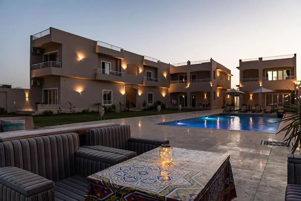 Royal Nile Suites - Pool View 1 Louxor Appartement